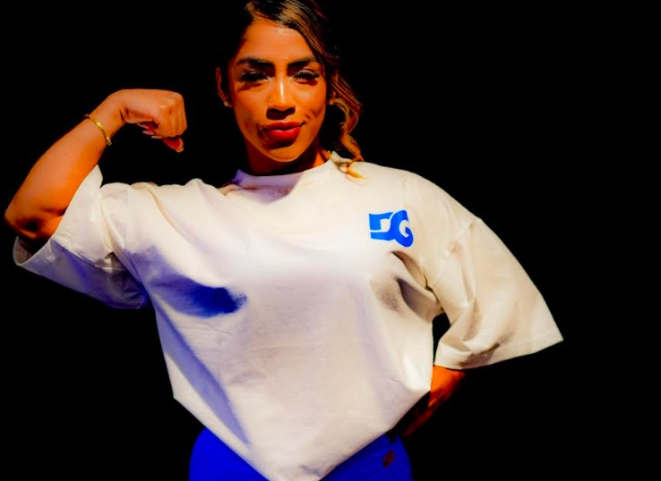 Oversized Logo Tee
