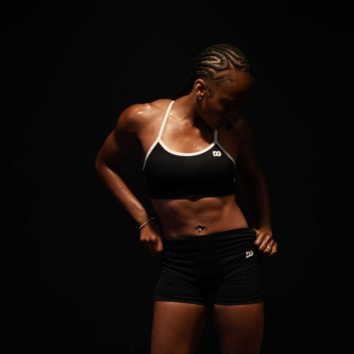 Black performance short